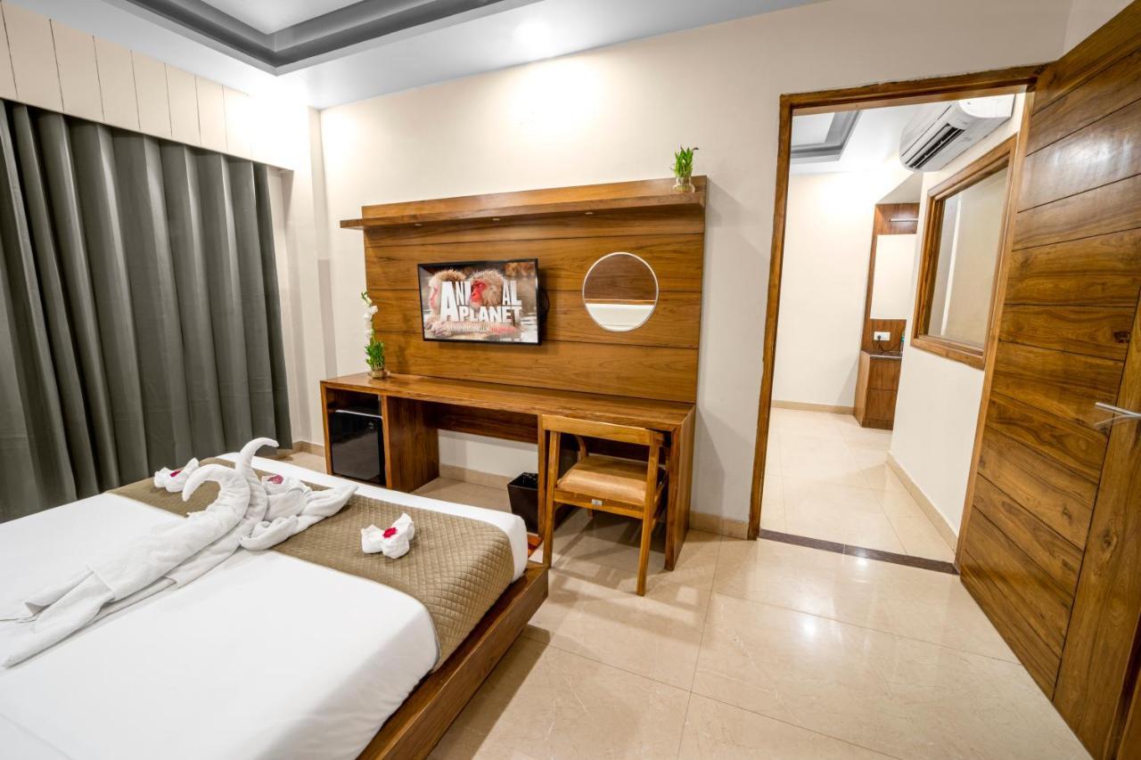 Hotel Divine Lakshmi Ganga Rišikéš Exteriér fotografie