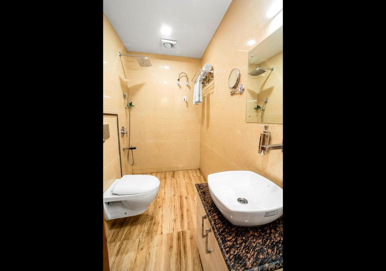 Hotel Divine Lakshmi Ganga Rišikéš Exteriér fotografie