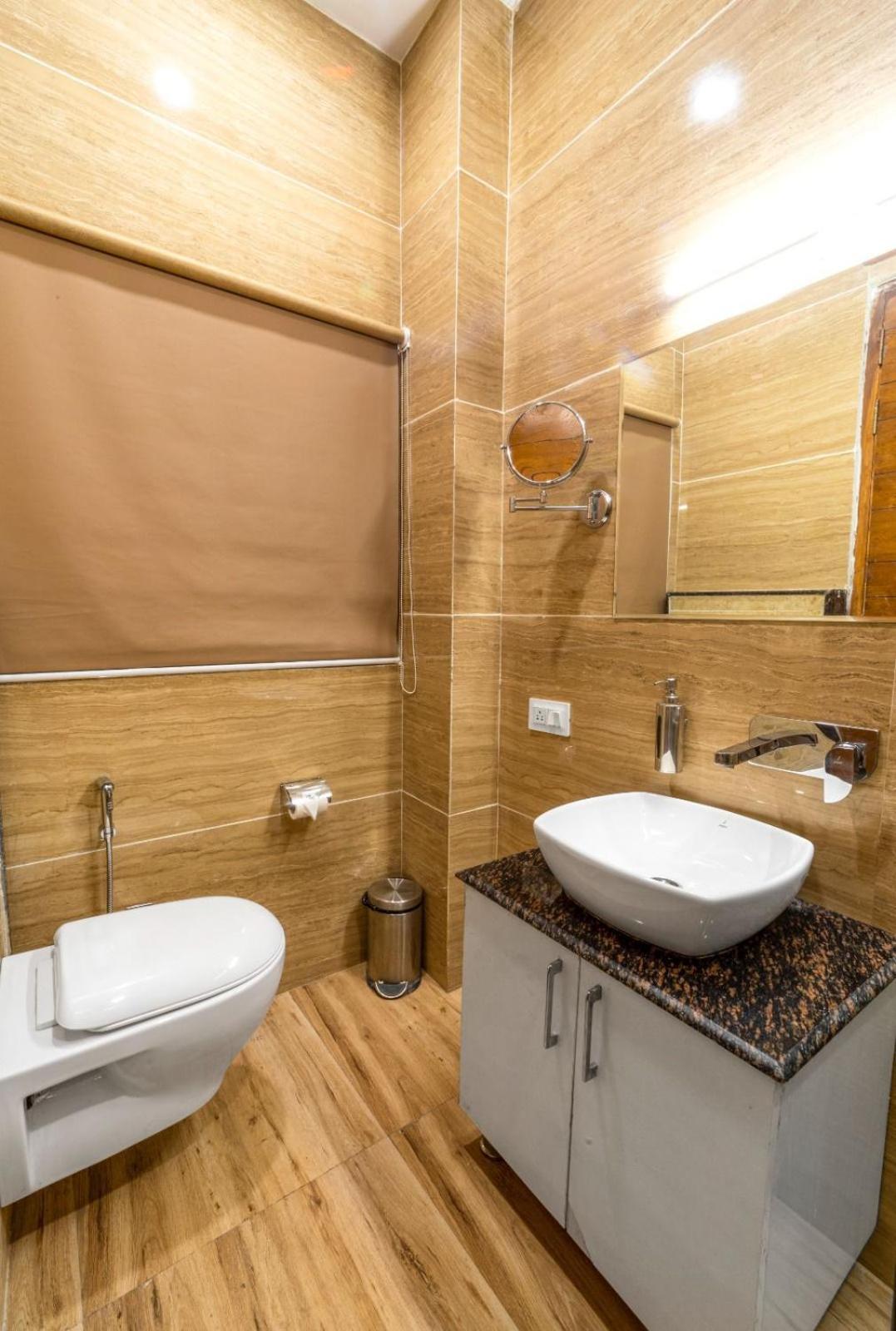 Hotel Divine Lakshmi Ganga Rišikéš Exteriér fotografie